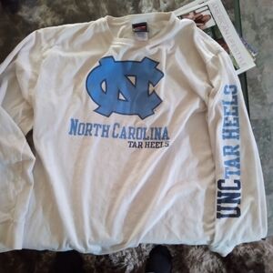 North Carolina tar heels long sleeve large shirt